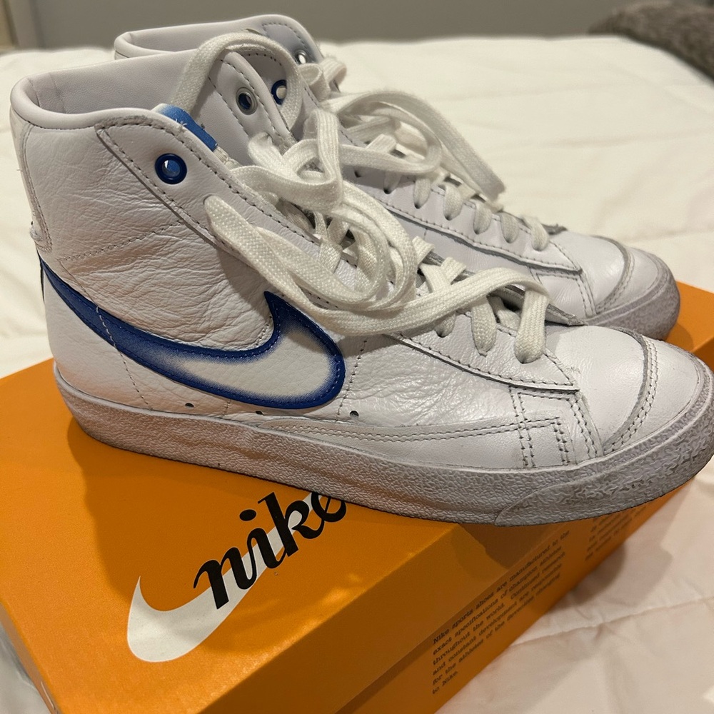 Nike Blazer Mid ‘77 View 3